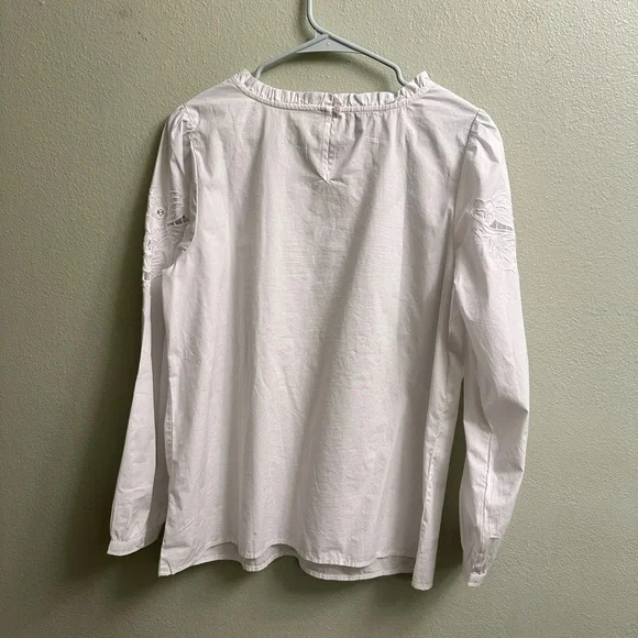 Talbots Eyelet Embroidery 3/4 Sleeve Top Size Medium White NWT! - Picture 6 of 11
